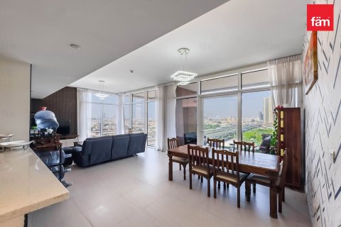 Квартира с 2 спальнями в Аль-Кифаф, ОАЭ №146281 3