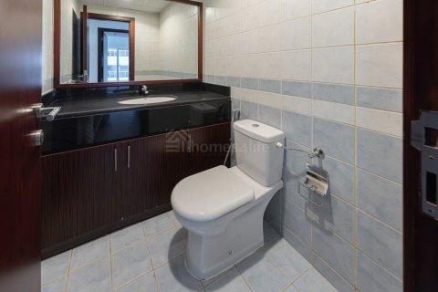 Квартира с 3 спальнями в Emirates Crown, ОАЭ №164611 5