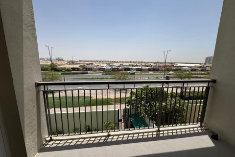 Квартира с 2 спальнями в EMAAR South, ОАЭ №164607 4