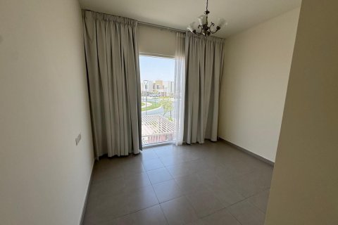 Квартира с 2 спальнями в EMAAR South, ОАЭ №164607 12