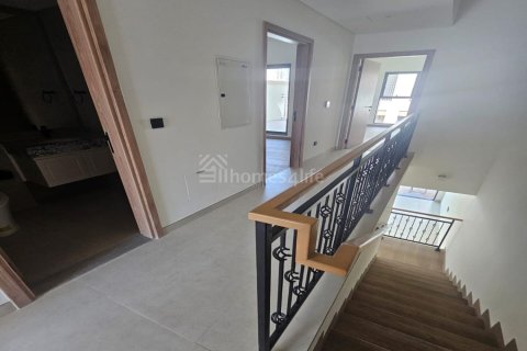 Таунхаус с 4 спальнями в Damac Lagoons, ОАЭ №164613 11