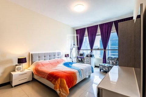 Apartment de 1 dormitorio en Lake Elucio, UAE No. 85698 9