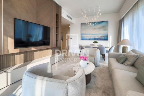 3 bedrooms Apartment in Burj Royale, UAE No. 192031 3