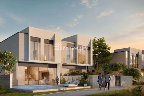 Villa de 4 dormitorios en Jumeirah Golf Estates, UAE No. 141160 6