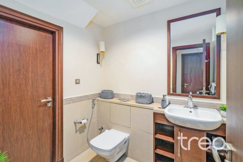 Villa de 4 chambres à Casa, UAE No. 206191 13