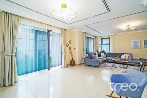 Villa de 4 chambres à Casa, UAE No. 206191 9