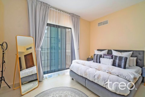 Villa de 4 chambres à Casa, UAE No. 206191 15