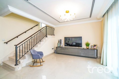 Villa de 4 chambres à Casa, UAE No. 206191 7