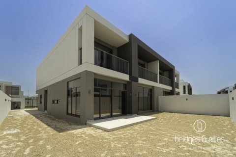 5 bedrooms Villa  No. 131582 2