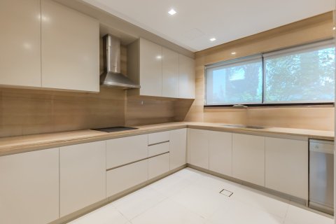 Villa de 5 chambres No. 118940 6