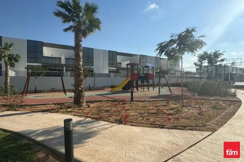 4 bedrooms Townhouse in Meydan, UAE No. 142459 10