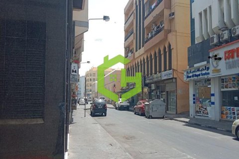 111.5مربع، محل تجاري في Deira, الإمارات العربية المتحدة رقم 92142 2