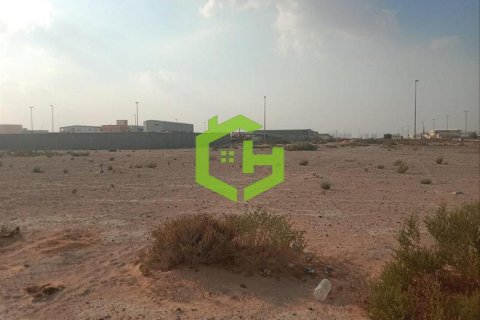 1858مربع، قطعة أرض  رقم 92144 3