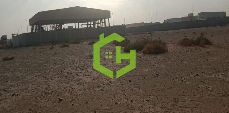 1858m² Land in Al Sajaa, UAE No. 92144