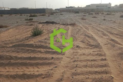 1858m² Land in Al Sajaa, UAE No. 92144 9