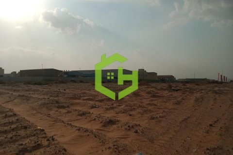 1858m² Land in Al Sajaa, UAE No. 92144 7