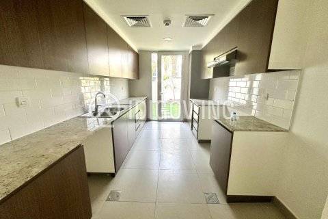 3 bedrooms Townhouse  No. 112445 4