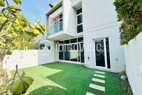 3 bedrooms Townhouse  No. 112445 3