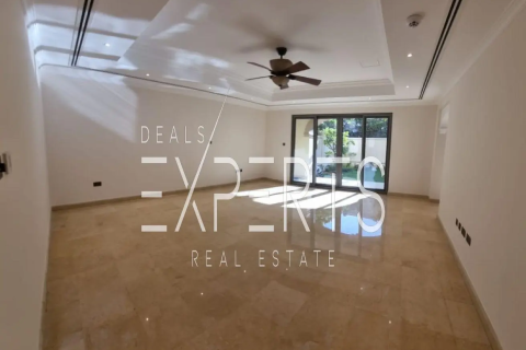4 bedrooms Townhouse  No. 112440 9