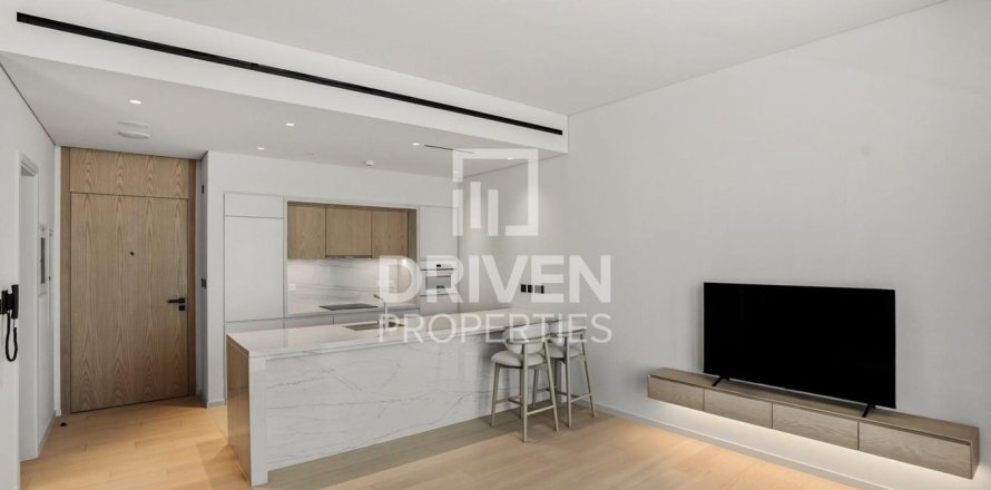 Studio Apartment in Al Jaddaf, UAE No. 189986