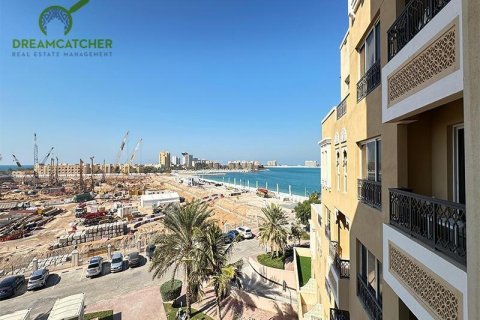 1 bedroom Apartment in Al Marjan Island, UAE No. 75612 1