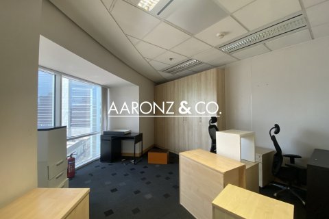 150مربع، مكتب في Sheikh Zayed Road, الإمارات العربية المتحدة رقم 111518 4