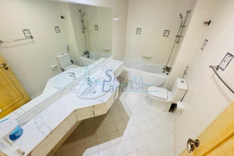 Villa de 3 chambres à Umm Suqeim, UAE No. 101740 5