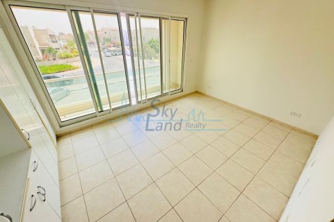 Villa de 3 chambres à Umm Suqeim, UAE No. 101740 6