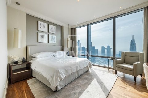 Penthouse de 3 dormitorios en The Address Residence Fountain Views, UAE No. 202850 9