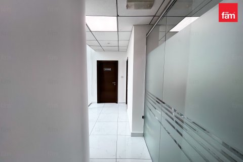 Офис 176.6м² в Бизнес-Бэй, ОАЭ №188279 10