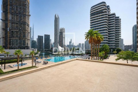 1 غرف نوم شقة في Churchill Towers, الإمارات العربية المتحدة رقم 204695 16