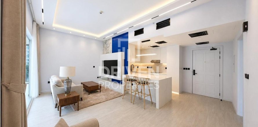 1 غرف نوم شقة في Churchill Towers, الإمارات العربية المتحدة رقم 204695