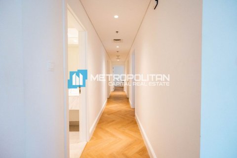 Apartment de 3 dormitorios en  Yas Island, UAE No. 148846 17