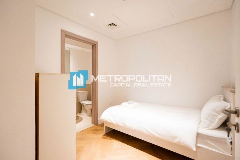 Apartment de 3 dormitorios en  Yas Island, UAE No. 148846 21