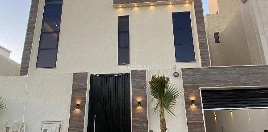 8 bedrooms Villa in Riyadh, Saudi Arabia No. 60284