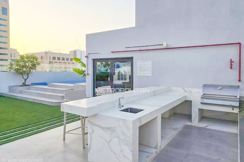 40m² Apartment in Jumeirah Village Circle, UAE No. 171696 9