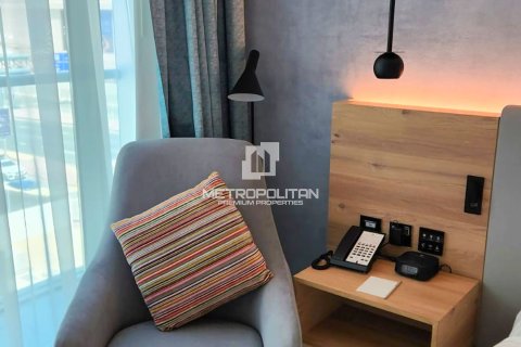 33m² Apartment in Seven Palm, UAE No. 171699 5