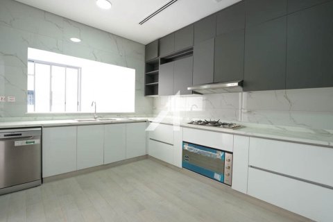 Villa de 4 chambres  No. 112851 11