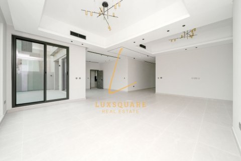 5 bedrooms Villa in Al Furjan, UAE No. 166091 6
