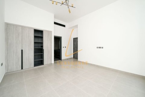 5 bedrooms Villa in Al Furjan, UAE No. 166091 8
