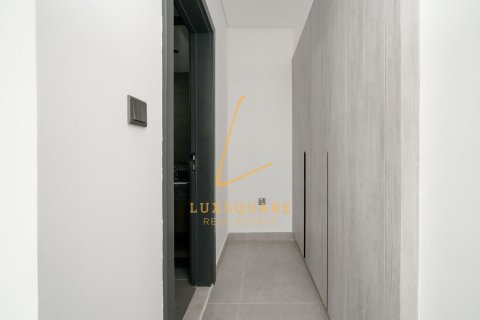 5 bedrooms Villa in Al Furjan, UAE No. 166091 24