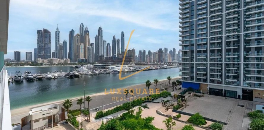 1 bedroom Apartment in EMAAR Beachfront, UAE No. 166092