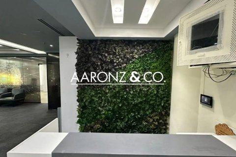 199m² Office in Business Bay, UAE No. 133001 10