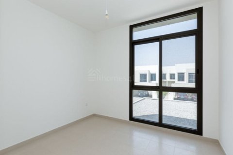 Townhouse de 3 chambres à Noor Townhouses, UAE No. 144965 3