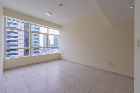 Apartment de 2 dormitorios en Marina View, UAE No. 144970 4