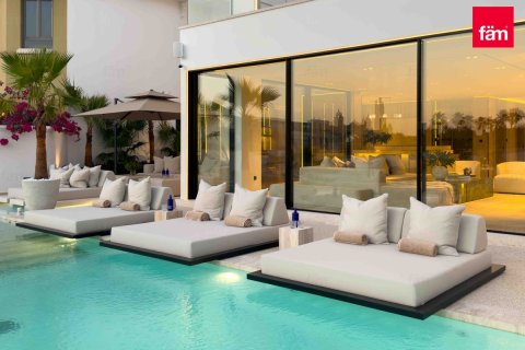 5 bedrooms Villa in Palm Jumeirah, UAE No. 80625 27