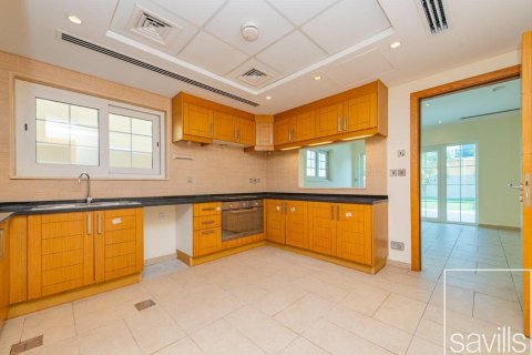 5 bedrooms Villa in Jumeirah Park, UAE No. 194719 20