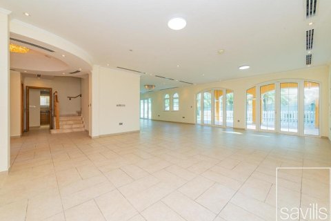 5 bedrooms Villa in Jumeirah Park, UAE No. 194719 22