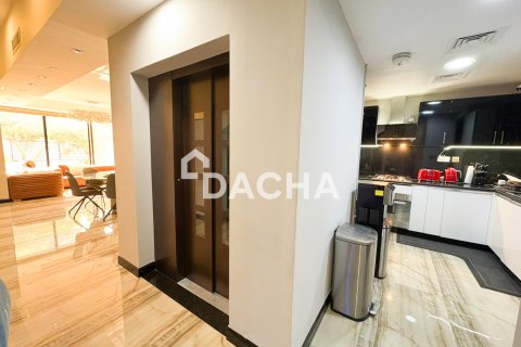 Вилла с 4 спальнями в Джумейра Вилладж Серкл, ОАЭ №203693 16