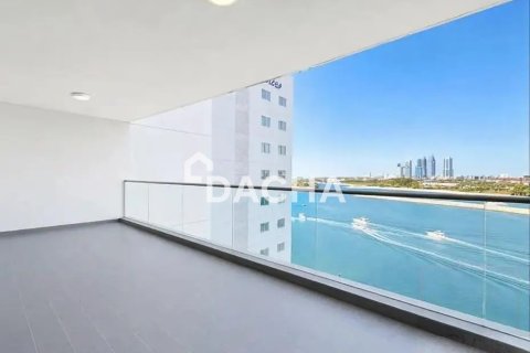 Квартира с 1 спальней в Azure Residences, ОАЭ №168902 2
